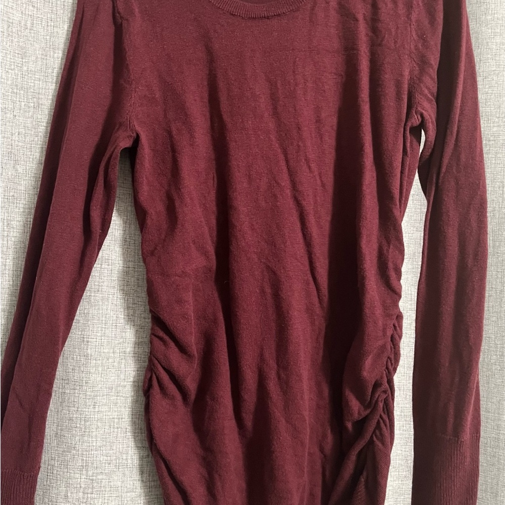 Maternity L sweater